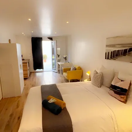 Le Petit Olivier Aparthotel 2*